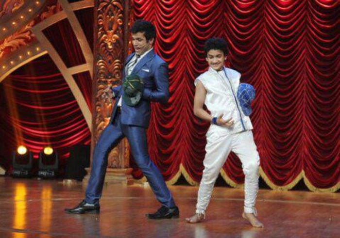 644674_362260250560712_587981045_n - Rithvik Dahajan si Asha Negi poze noii