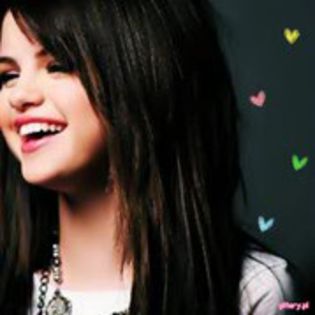 28998332_KGFLJRJQP - alegeti o poza selena gomez glitter