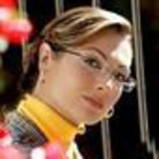 nora-salinas-793862l-thumbnail_gallery