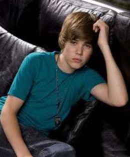 Fata aia care a venit acum cateva zile la casting!