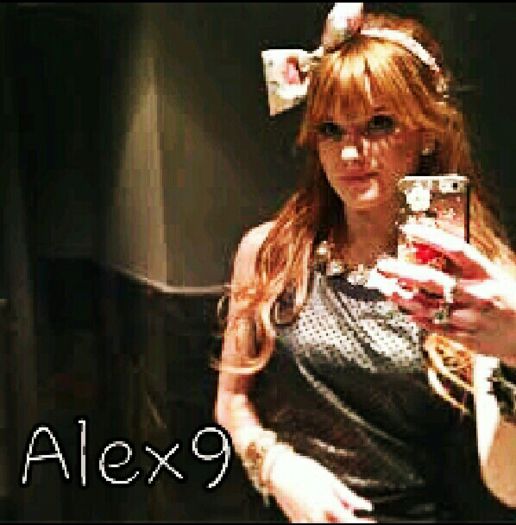 0_0Poftim, dute si impaca-te cu ea! impingand-ul spre usa!