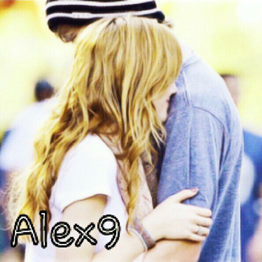 hug*E:Te iubesc! D:Si eu!