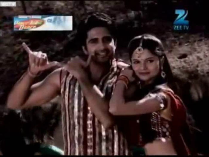 554635_405305476203086_163008208_n