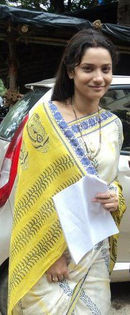 426711_316051805113064_475655948_n