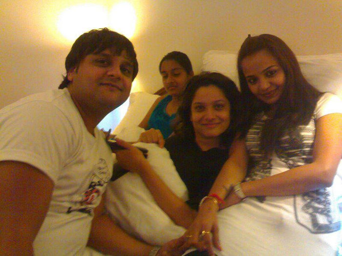 529583_351987308186180_127841766_n