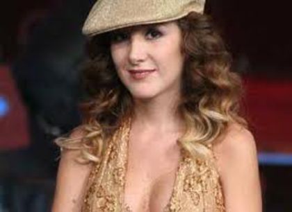 images (2) - Mariana Avila