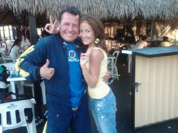 196412_175082475873989_5772522_n - Mariana Avila