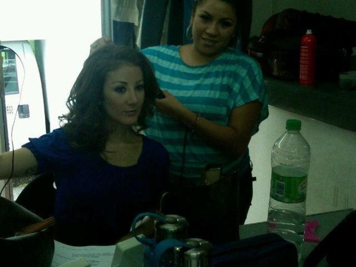 269188_206009559447947_2697469_n - Mariana Avila