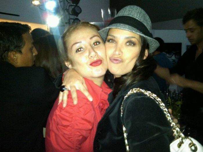 401416_276091752439727_1055296705_n