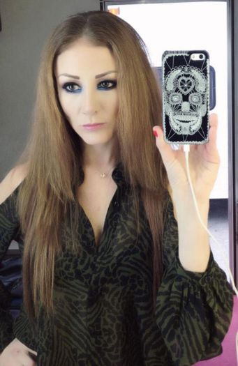 525405_497822473599986_1668817204_n