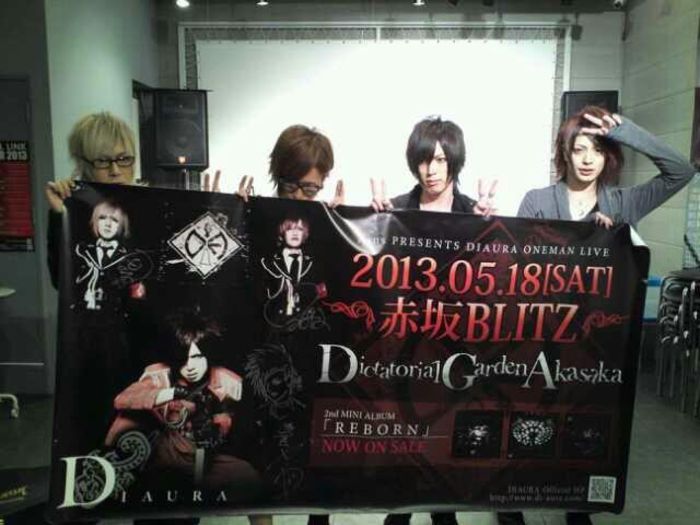 390610_506951659370469_1839101315_n