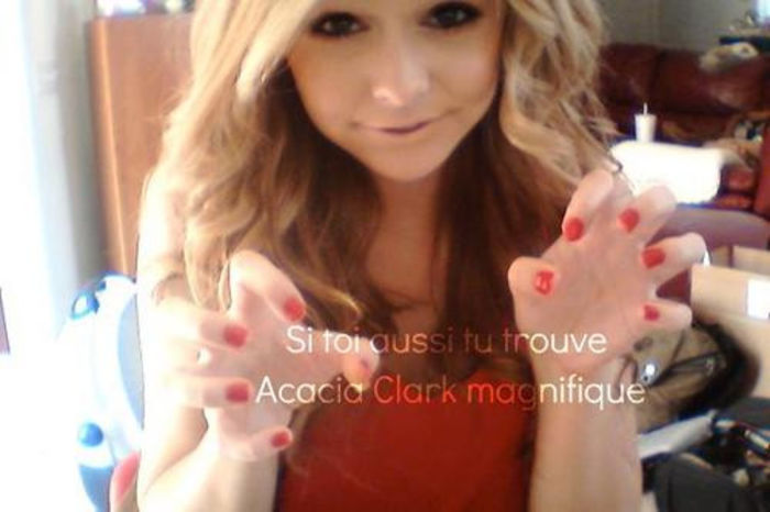 559169_423952674313532_996425430_n_large - xo_Acacia Clark_xo