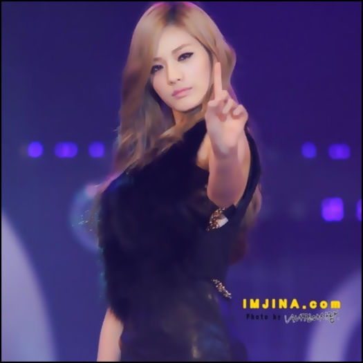 #. Niciodata sa tu te pui cu Jessica Park! :|