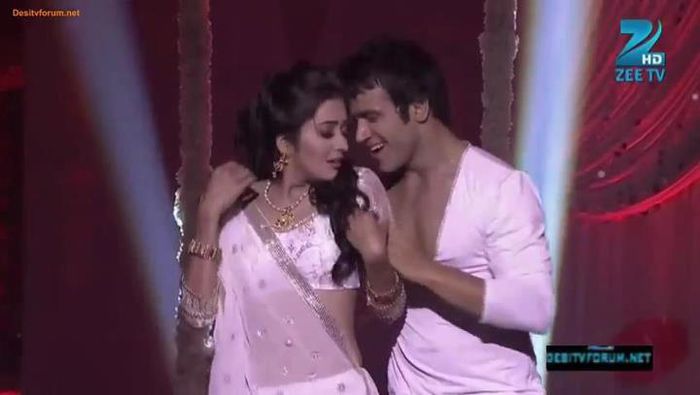  - Arvi - Arjun si Purvi