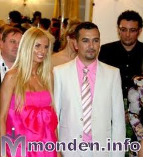 descărcare (40) - Andreea Banica 2013