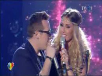 images (21) - Andreea Banica 2013