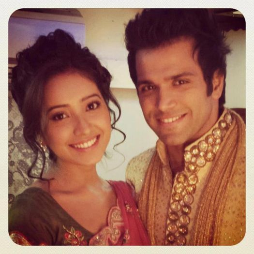  - Arvi - Arjun si Purvi