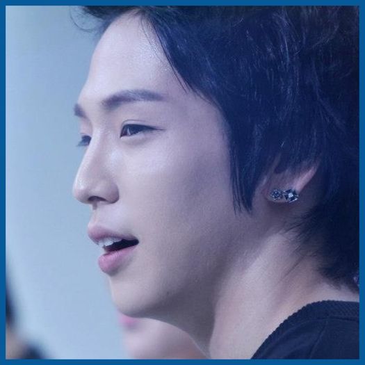 * Okey.. :-??..:)) {pleaca sus}