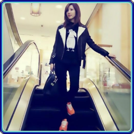  - JKL __ x - x Kim Jung Ah 3 x - x