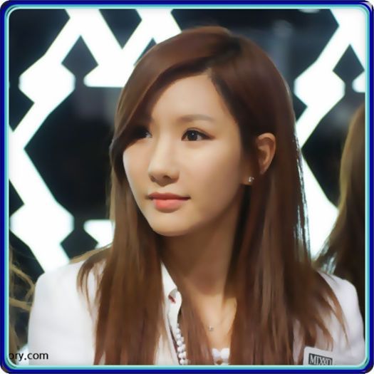 • Nu te vreu..cum sa te fac sa intelegi? :-?