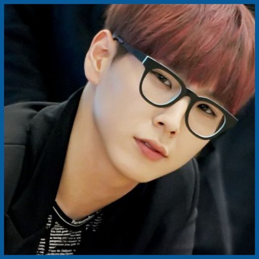 * Pff..:-s Vin imediat.:)..{pleaca}