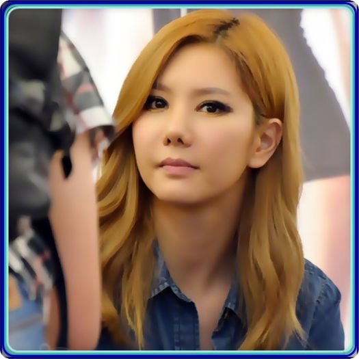 • Nu face nimic :d N-am vrea sa stea legat aici de calorifer..nu? :-? :))