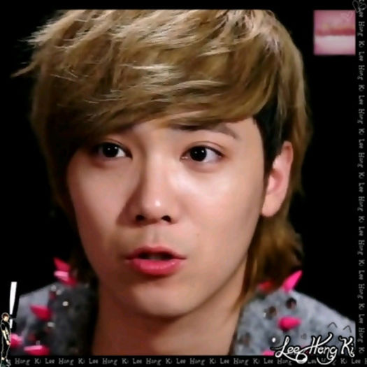 << ..Deci.. va`ti distrat fara mine...:-< ..[mananca] ..Sa va fie rusine.. :-w. :)) - l - x - Episodul 47 - x - l
