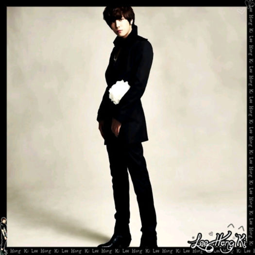 << ..[coboara] ..Buna.. din nou.. :-? ..