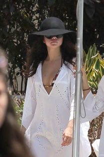 normal_001~372 - Selena With Ashley Cook poolside in Miami