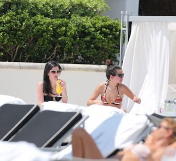 normal_015~161 - Selena With Ashley Cook poolside in Miami