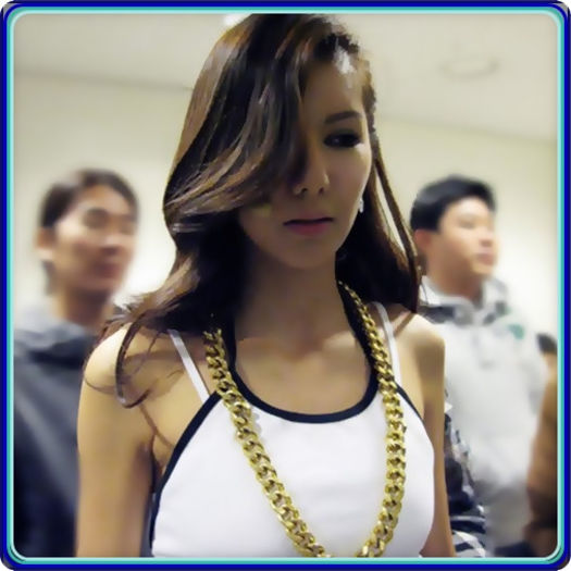  - JKL __ x - x Kim Jung Ah 3 x - x