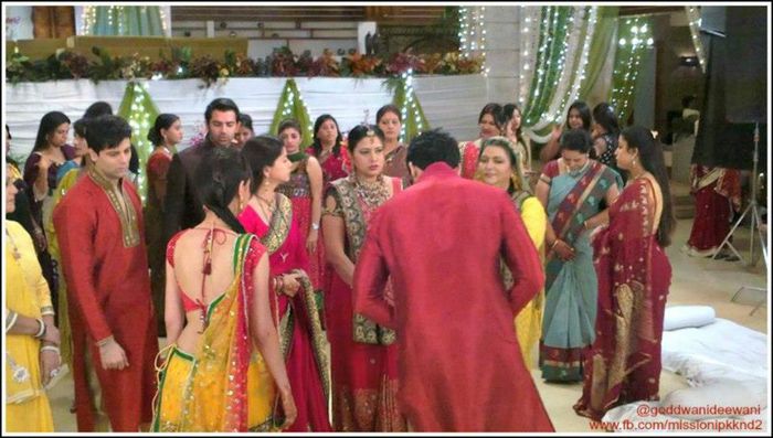 946972_170572909773204_1561055049_n - Barun Sobti