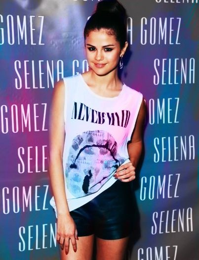  - 0    Selena Marie Gomez