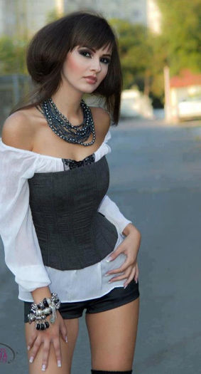 395419_101580716688021_2094841895_n