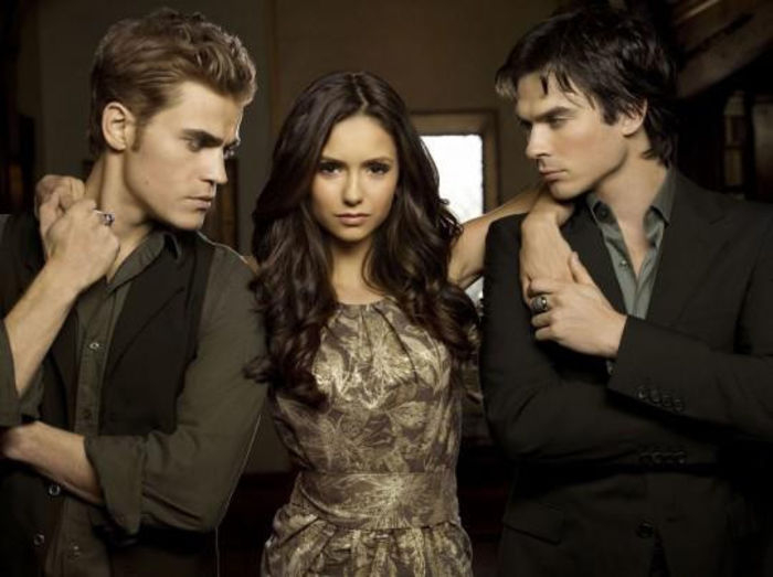 264216_354689634614508_620974860_n - the vampire diaries