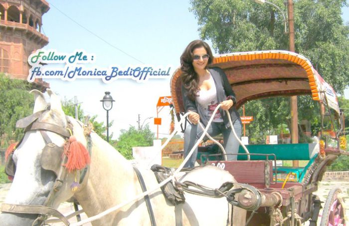 625477_418089408281350_1405980466_n