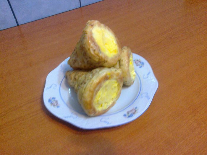 Inghetata de casa la cornet - lamaie
