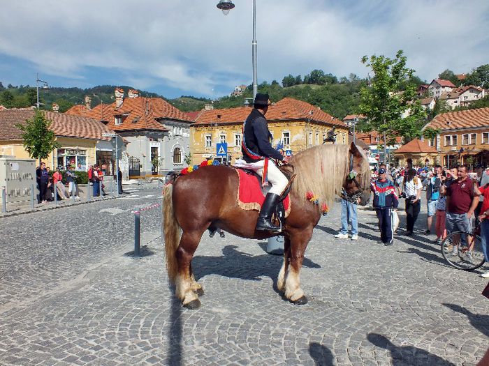 .. s-a oprit ! - BRASOV 12-05-2013 de Duminica Tomi