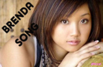  - Poze glitter cu Brenda Song