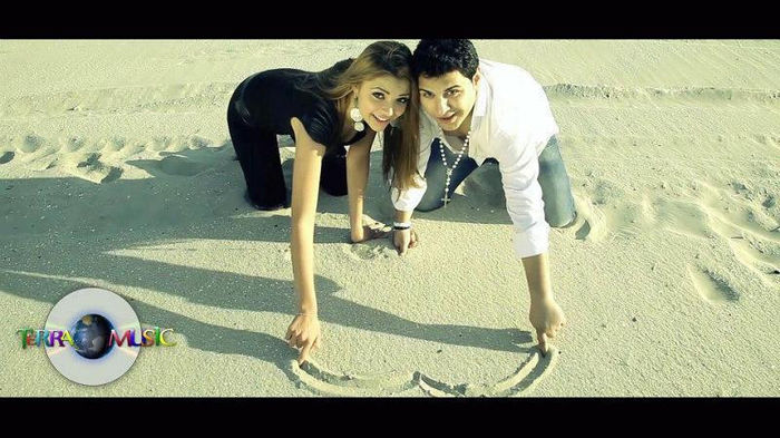 485614_463149823759374_985655301_n