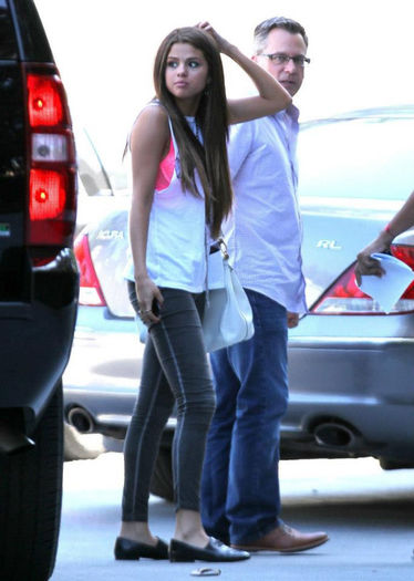 7 - Selena Sony Studios