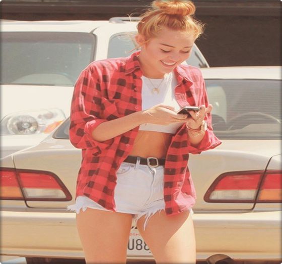 day 63 → own demential ,  xDependentOffMiley - imperfections equal beauty