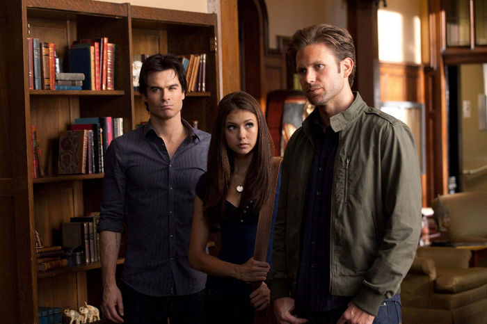 2x03 Bad Moon Rising (3)
