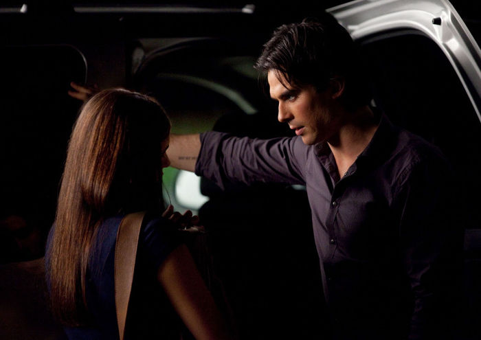 2x03 Bad Moon Rising (5)