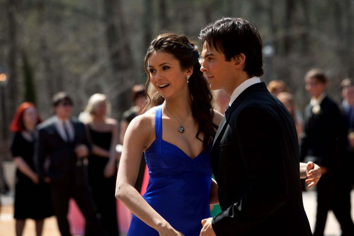 1x19 Miss Mystic Falls (0)