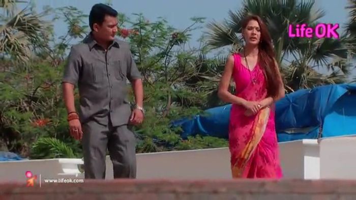 50 - Sara Khan in Junoon