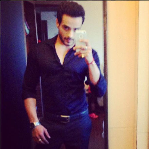 483607_436023416492475_492753341_n