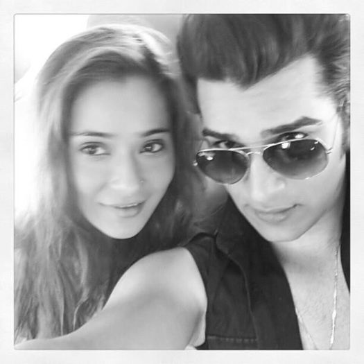 599196_419579971470153_331476683_n