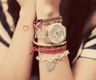 tumblr_lmibdyJWjH1qhw18go1_500_thumb - club accessories tumblr