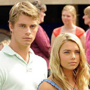 544124_360524850720638_1867866504_n - poze cu indiana evans